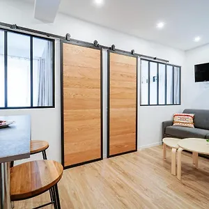  Apartamento Cosy 4 People Near Montmartre And Opera Francia